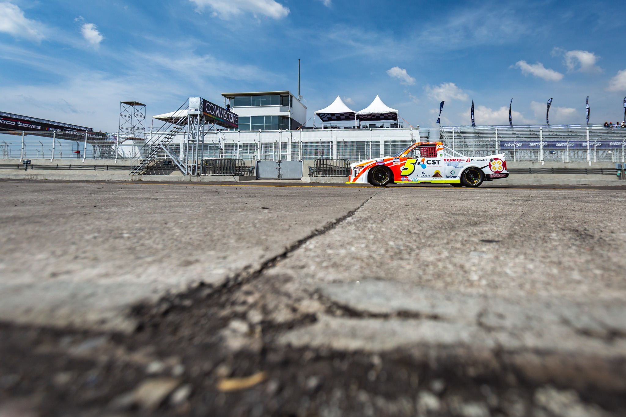 Ya extrañamos a la 5🏁

#Mateo5 #HazloPrime #HOSpeedRacing